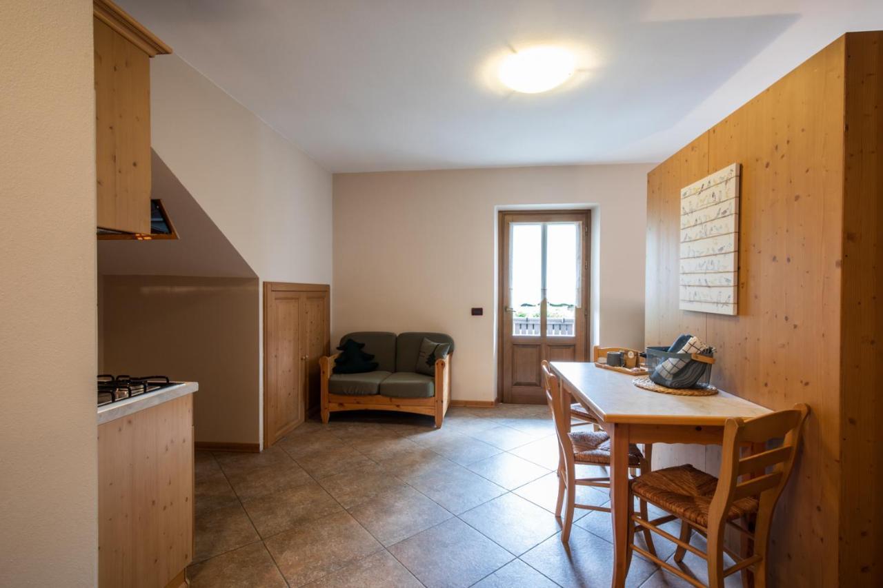 Marangon Apartments Sùtrio Extérieur photo
